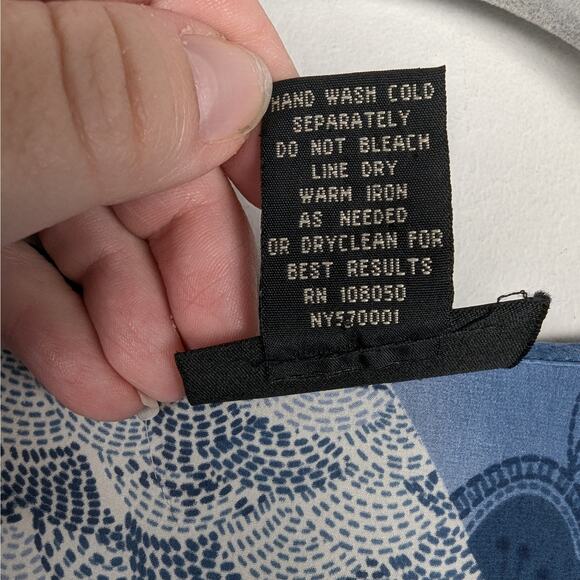 Lane Bryant Blue Silk Floral‎ Wrap Peplum Blouse Size 18/20 Whimsical Fairycore - Picture 7 of 7